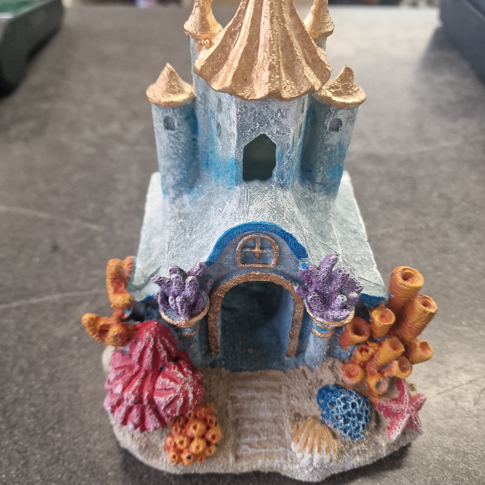 Underwater castle